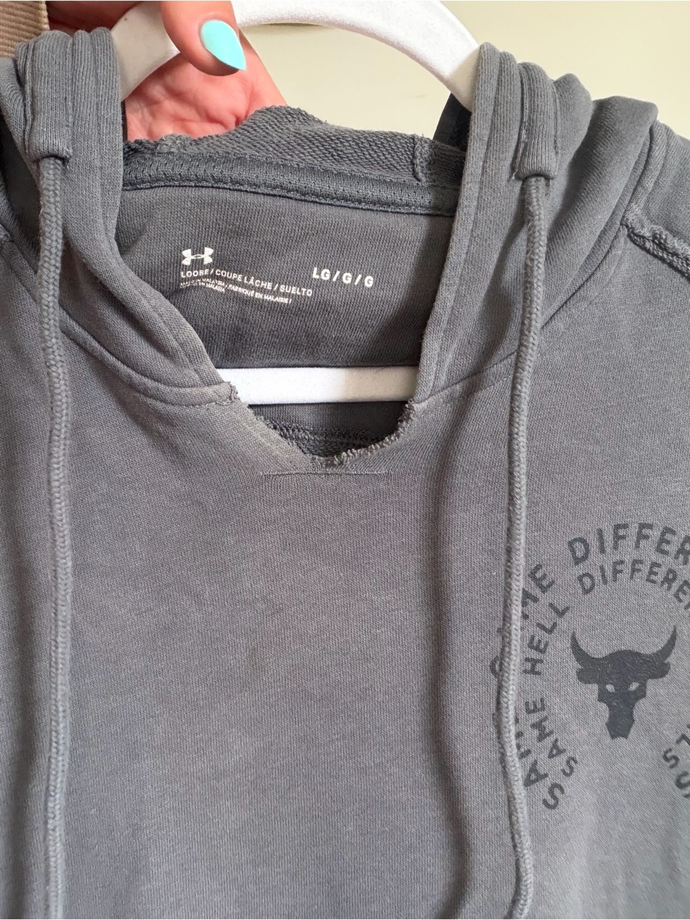Under Armour Men's Sleeveless Hoodie in Charcoal - Picture 4 of 4